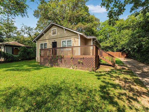 15 Johnson Rd Nw, Atlanta, GA, 30318-4803 | Card Image