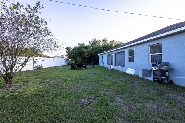 4213 Sw Whitebread Rd, House other with 4 bedrooms, 3 bathrooms and null parking in Port St. Lucie FL | Image 33