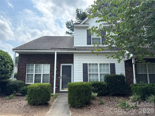 15318 Brynfield Dr, Charlotte, NC, 28277-1795 | Card Image