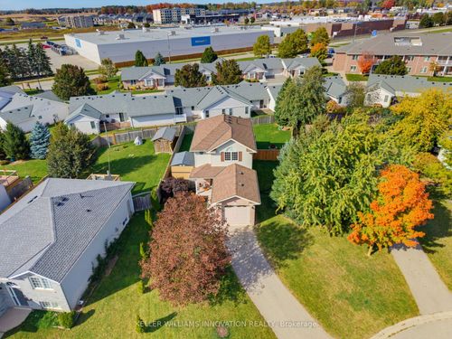 15 Barnett St, Listowel, ON, N4W3V9 | Card Image