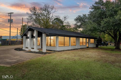 9099 Mansfield Rd, Shreveport, LA, 71118-2677 | Card Image