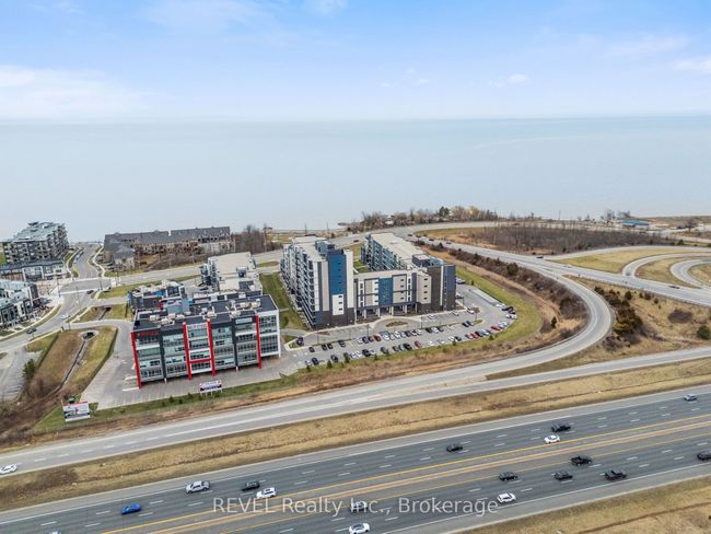 410 - 16 Concord Pl, Condo with 2 bedrooms, 1 bathrooms and null parking in Grimsby ON | Image 38