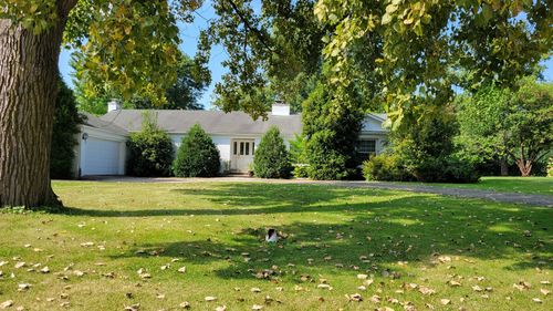 26 Windsor Dr, Oak Brook, IL, 60523-2331 | Card Image