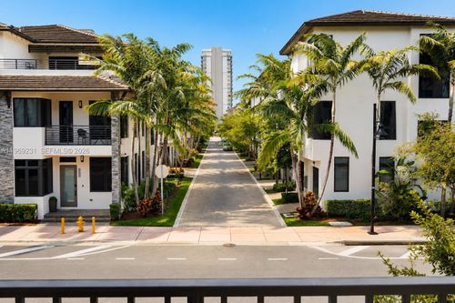14-4745 Nw 84th Ct, Doral, FL, 33166-5970 | Card Image
