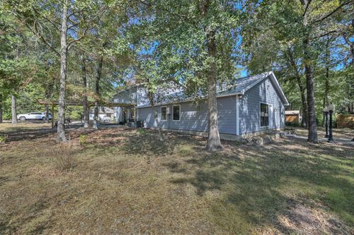 15876 Pecan Dr, Montgomery, TX, 77356-2204 | Card Image