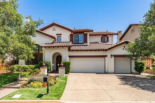 3535 Lessini St, Pleasanton, CA, 94566-3607 | Card Image