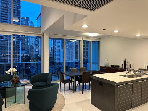 703-200 S Biscayne Boulevard Way, Miami, FL, 33131 | Card Image