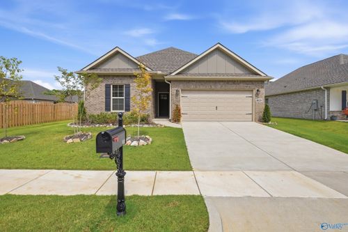 8826 Old Middlestown Road, Gurley, AL, 35748 | Card Image