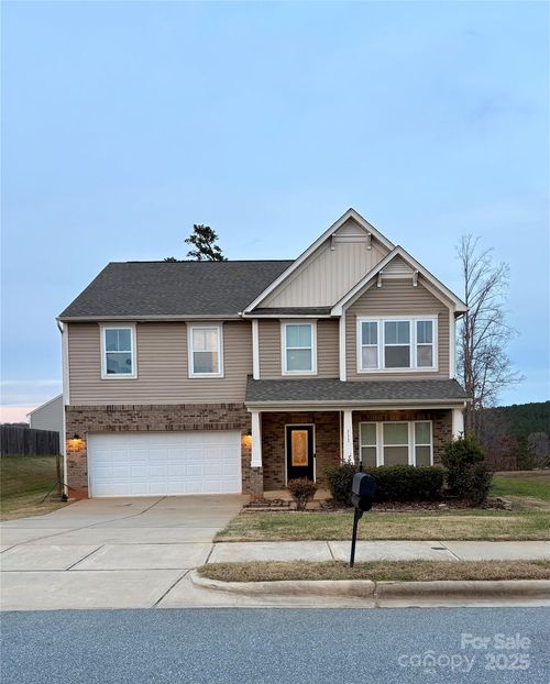 111 Trick Ski Ln, Statesville, NC, 28677-8738 | Card Image