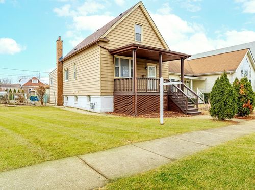 30 Washington Ave, La Grange, IL, 60525-2544 | Card Image