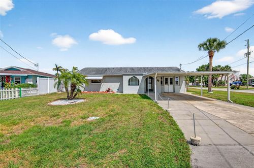 6645 Harbor Dr, HUDSON, FL, 34667-1323 | Card Image