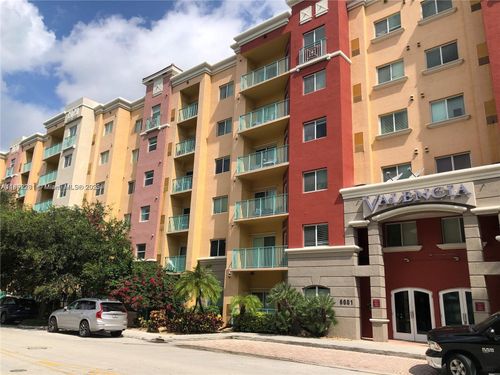 apt-528-6001 Sw 70th St, South Miami, FL, 33143-3447 | Card Image