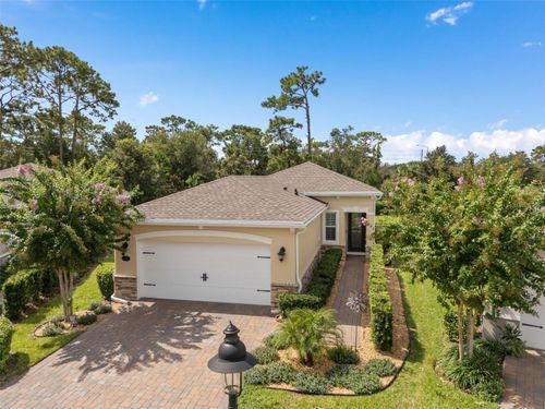 213 Old Moss Cir, DELAND, FL, 32724-7816 | Card Image