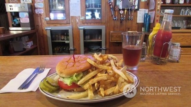 Mick's burger & Hand-cut fries | Image 33