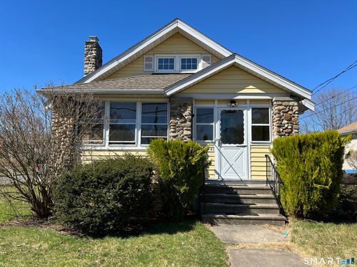 61 S Washington St, Plainville, CT, 06062-2734 | Card Image