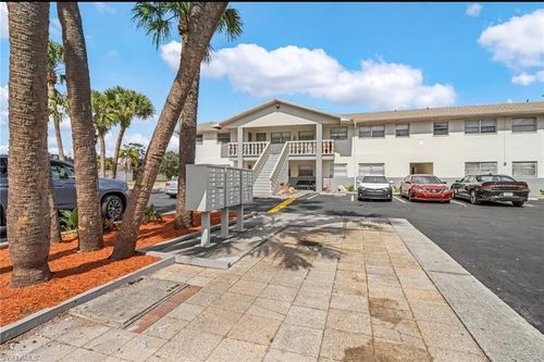 2525-2505 Royal Palm Ave, Fort Myers, FL, 33901-5262 | Card Image