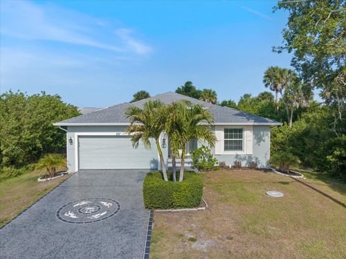 257 Indian Creek Dr, Rotonda West, FL, 33947-2473 | Card Image
