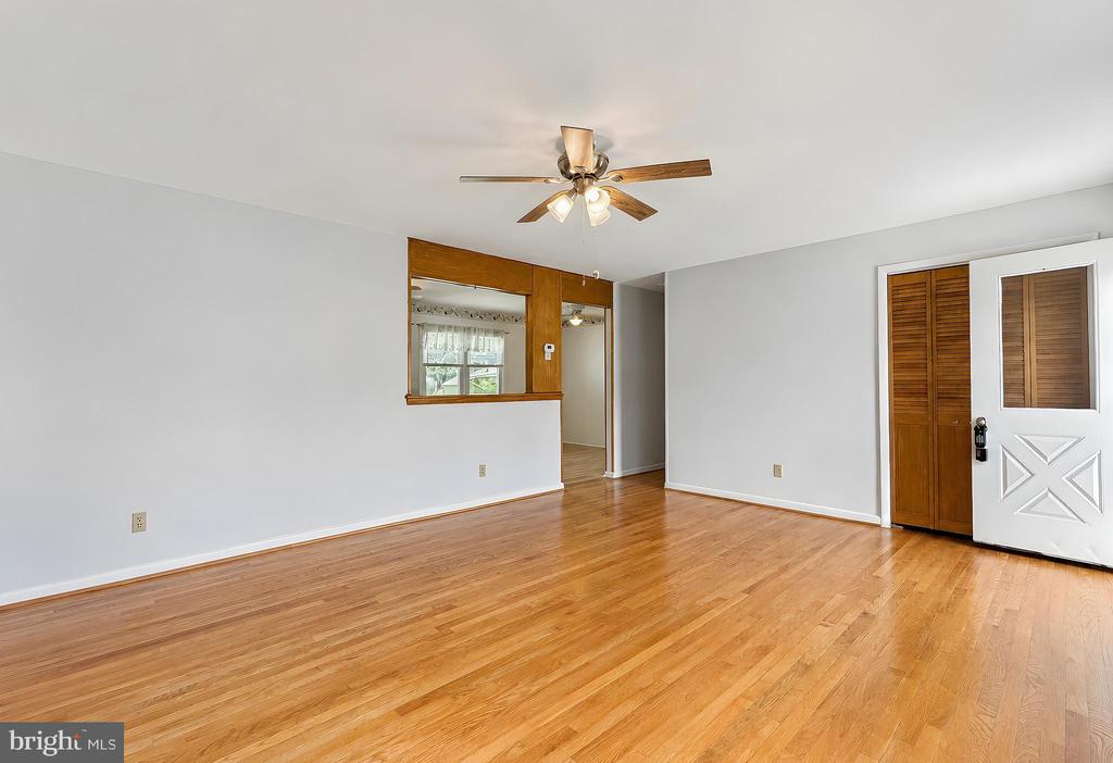 Residential in LEONARDTOWN 4