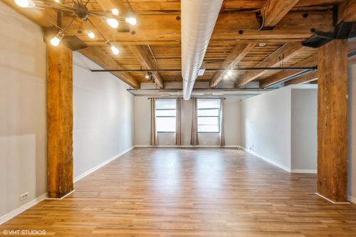apt-316-225 W Huron St, Chicago, IL, 60654-3943 | Card Image