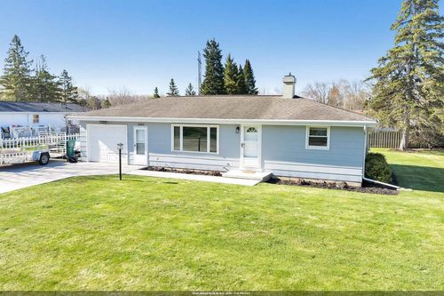 1809 Lenwood Avenue, Howard, WI, 54303 | Card Image