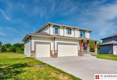 10924 S 109th Street, House other with 6 bedrooms, 1 bathrooms and 3 parking in Papillion NE | Image 3