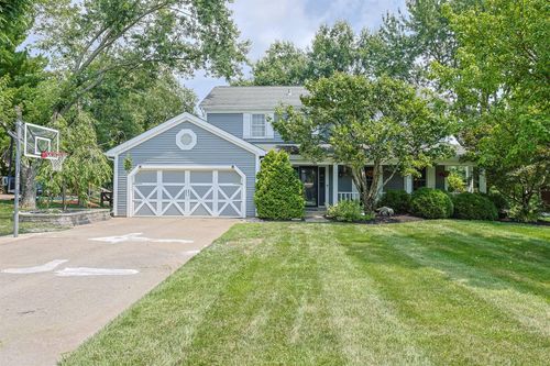 11062 Paddock Dr, Walton, KY, 41094-9596 | Card Image