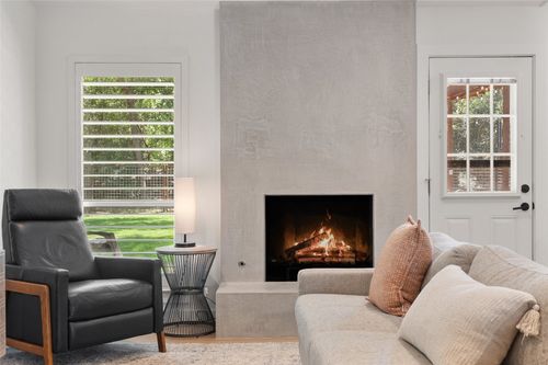 2611 Coatbridge Dr, Austin, TX, 78745-3423 | Card Image