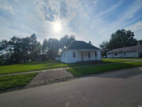 702 Durbin St, Bicknell, IN, 47512-2905 | Card Image