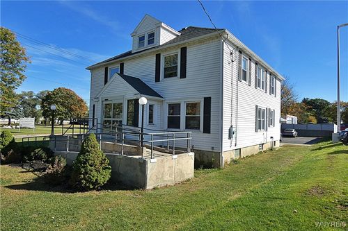 6122 S Park Ave, Hamburg, NY, 14075-3767 | Card Image