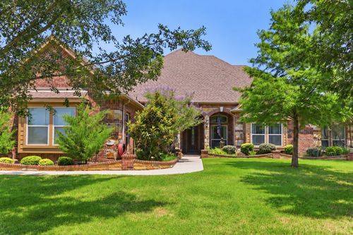 186 Las Colinas Trl, Cross Roads, TX, 76227-1720 | Card Image