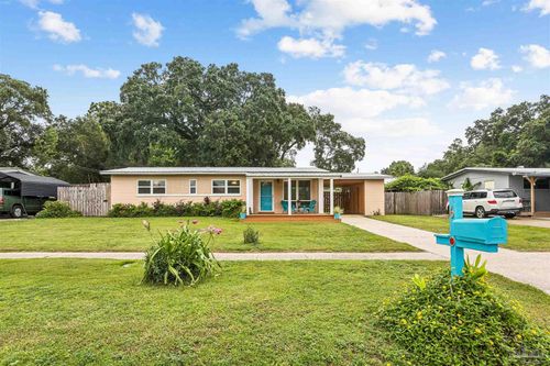 6 Gamwell Rd, Pensacola, FL, 32506-4135 | Card Image