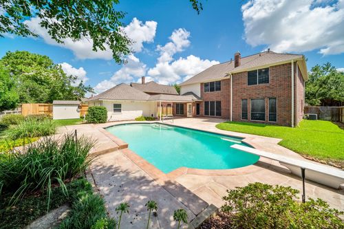 1808 Brookside Dr, Friendswood, TX, 77546-7818 | Card Image