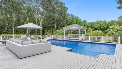 401 Route 114, House other with 6 bedrooms, 6 bathrooms and null parking in East Hampton NY | Image 3