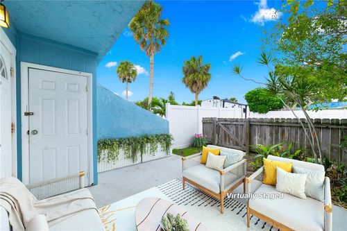 apt-b-902 Shorewinds Dr, Hutchinson Island, FL, 34949-1598 | Card Image