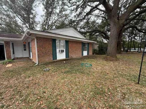 809 Nantes Way, Pensacola, FL, 32505-3048 | Card Image