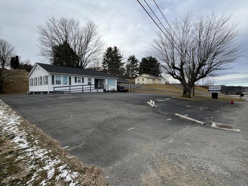 1111 West Stuart Drive, Hillsville, VA, 24343 | Card Image