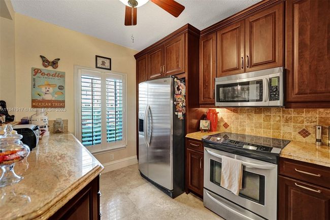 1030 Kokomo Key Ln, Townhouse with 2 bedrooms, 3 bathrooms and null parking in Delray Beach FL | Image 10