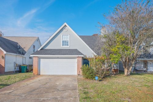 130 Scranton St, Fort Walton Beach, FL, 32547-3915 | Card Image
