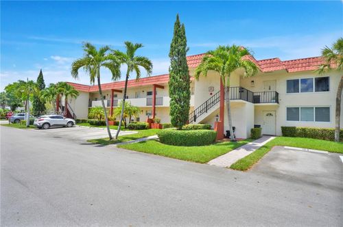 203-8941 S Hollybrook Blvd, Pembroke Pines, FL, 33025-1333 | Card Image
