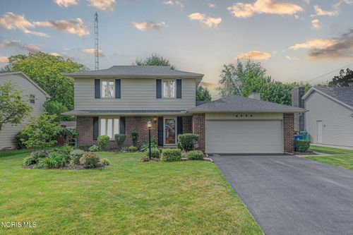 6435 Antoinette Ln, Maumee, OH, 43537-1204 | Card Image