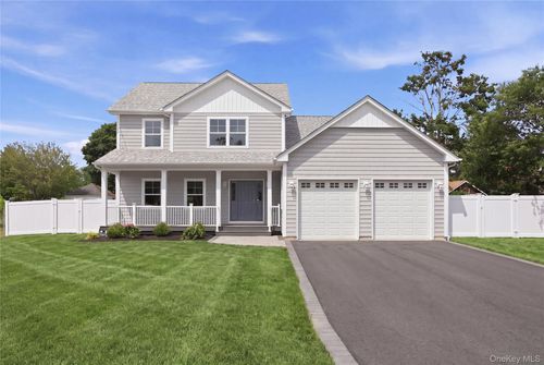 152 Jayne Ave, Patchogue, NY, 11772-2835 | Card Image