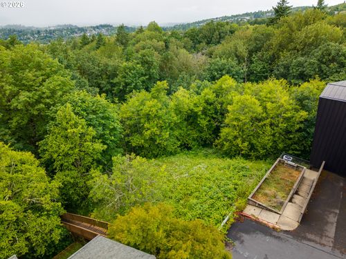 8049 Nw Prominence Ct, Portland, OR, 97229-4262 | Card Image