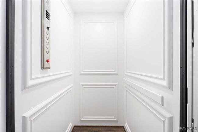 View of interior details | Image 10
