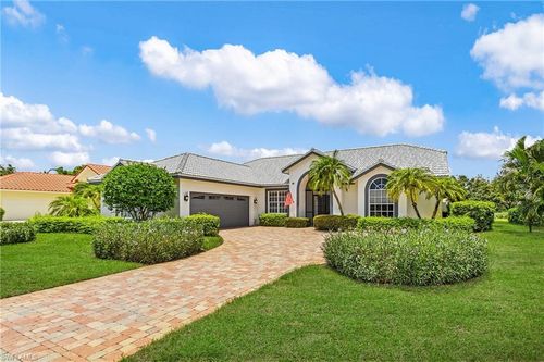 28480 Rochester Ct, BONITA SPRINGS, FL, 34135-3453 | Card Image