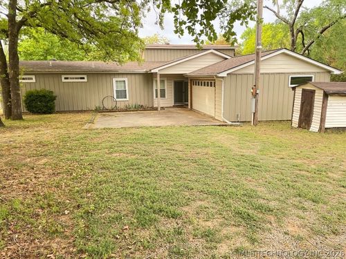 429728 E 1147 Rd, Porum, OK, 74455-5738 | Card Image