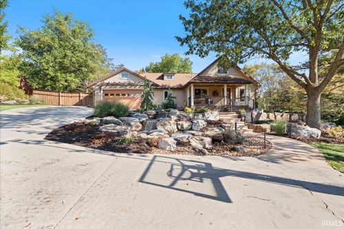 542 W Park Street, Columbia City, IN, 46725 | Card Image