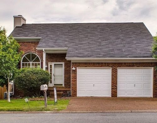 5268 Village Way, Nashville, TN, 37211-6245 | Card Image