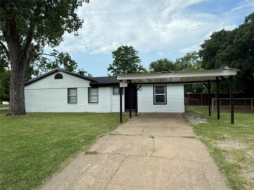 2138 Cambridge Dr, Irving, TX, 75061-6819 | Card Image