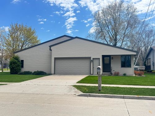 3503 Joseph Rd, Manitowoc, WI, 54220-1176 | Card Image