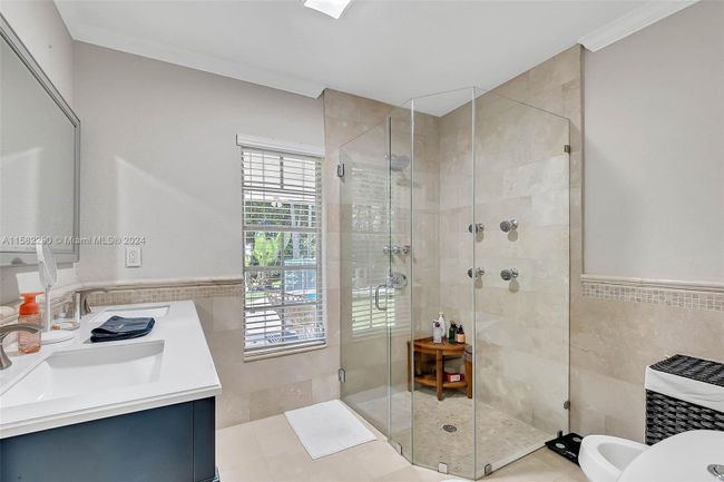 6420 Dolphin Drive, House other with 3 bedrooms, 2 bathrooms and null parking in Coral Gables FL | Image 6